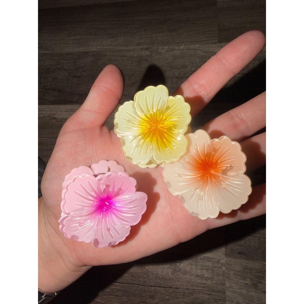 Floral Hair Claw Clips Set of 3 Pink Yellow Orange Flower Hair Accessories 2in